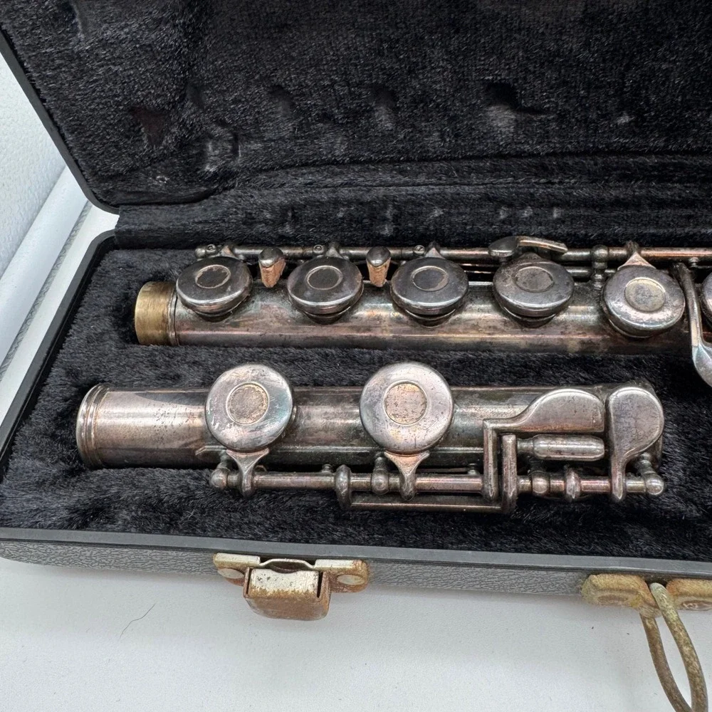 Gemeinhardt Flute 22SP Elkhart‎ Indiana Serial F59645 with Case Read!